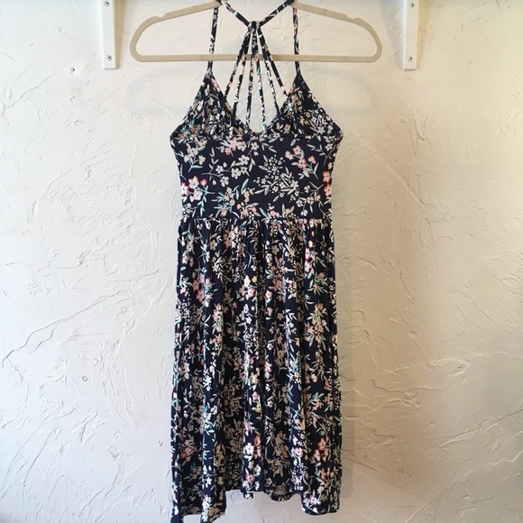 Casual Floral Skater Dress - Picture 2 of 5